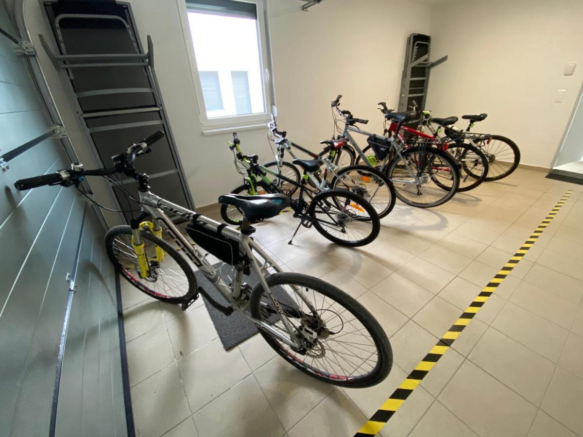 Fecskefészek Apartman Keszthely Esterno foto