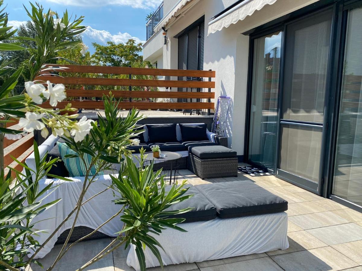 Fecskefészek Apartman Keszthely Esterno foto