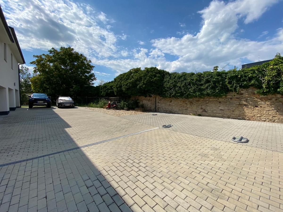 Fecskefészek Apartman Keszthely Esterno foto