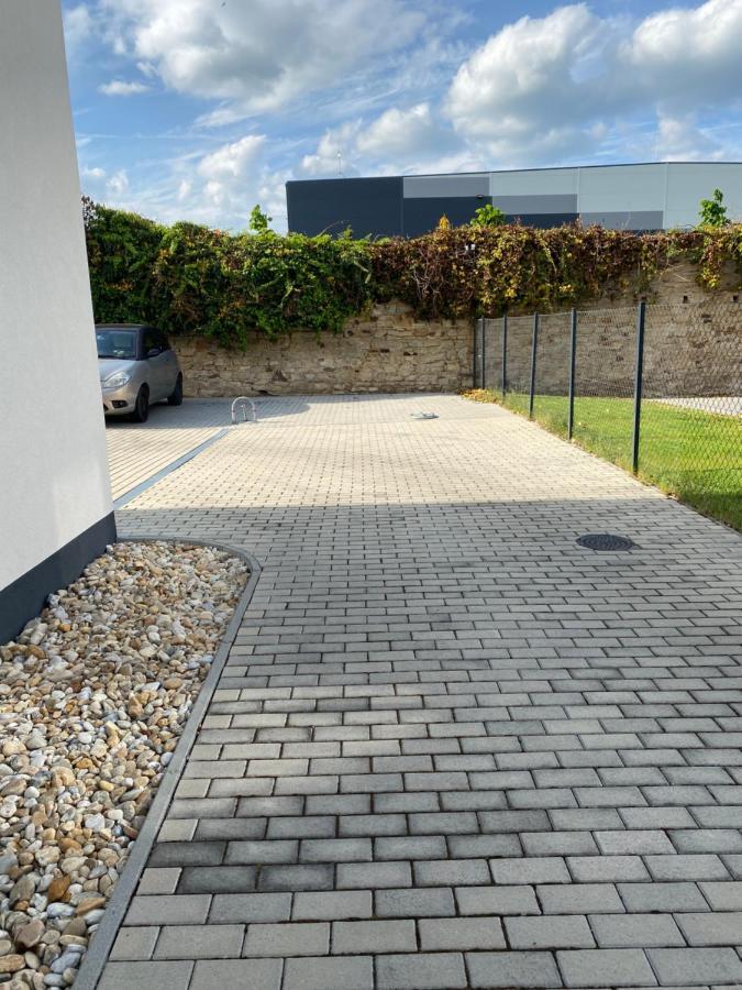 Fecskefészek Apartman Keszthely Esterno foto